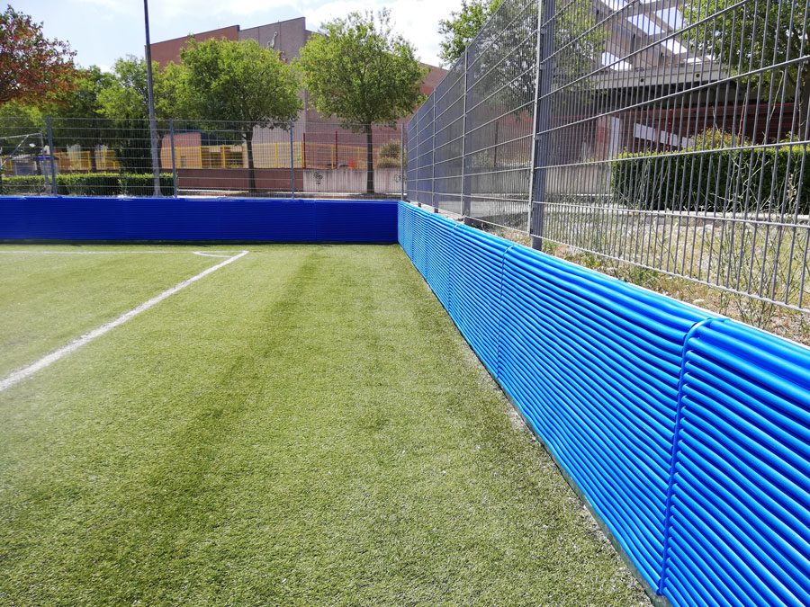 protezione-muretto-campo-calcio-codexsrl